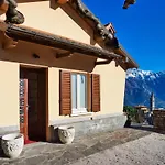 Panoramic Lakeview House Bellagio בית נופש Civenna