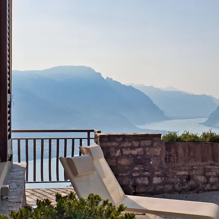 Panoramic Lakeview House Bellagio בית נופש *