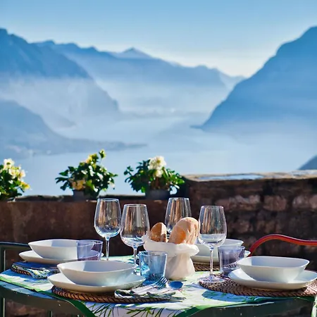 Panoramic Lakeview House Bellagio Civenna