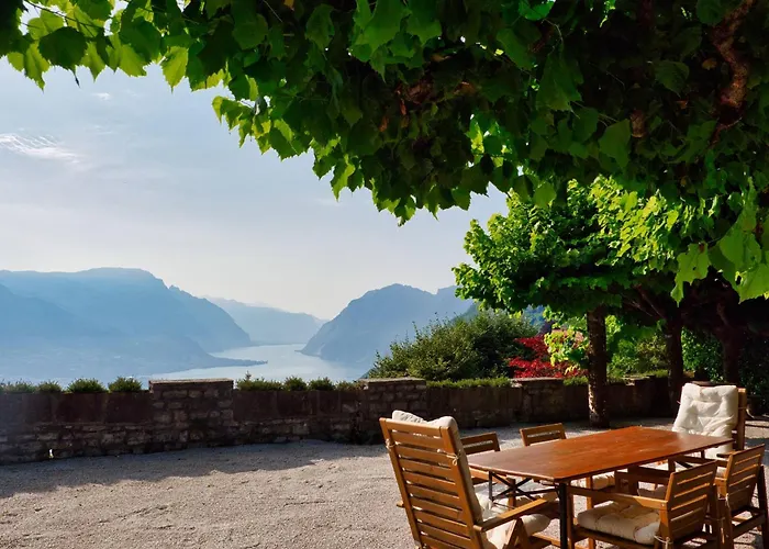 Panoramic Lakeview House Bellagio *