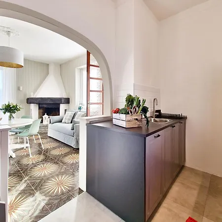 Panoramic Lakeview House Bellagio Tatil Evi *