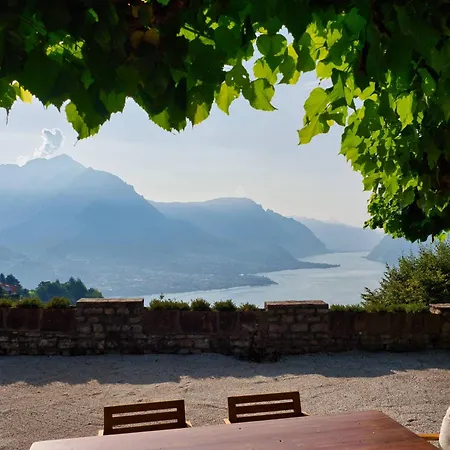 Semesterbostad Panoramic Lakeview House Bellagio